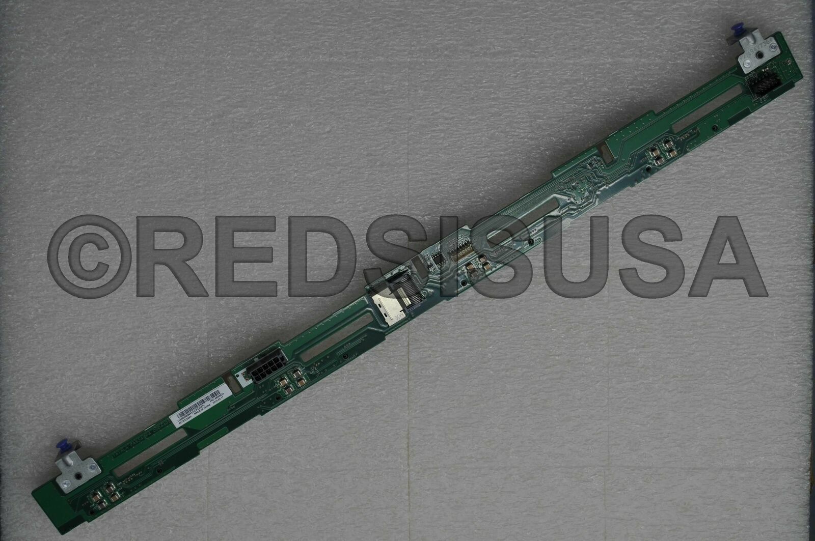 IBM 4-bay LFF 3.5- Hard Drive Backplane for System X3530 M4 00D4405 46W6624