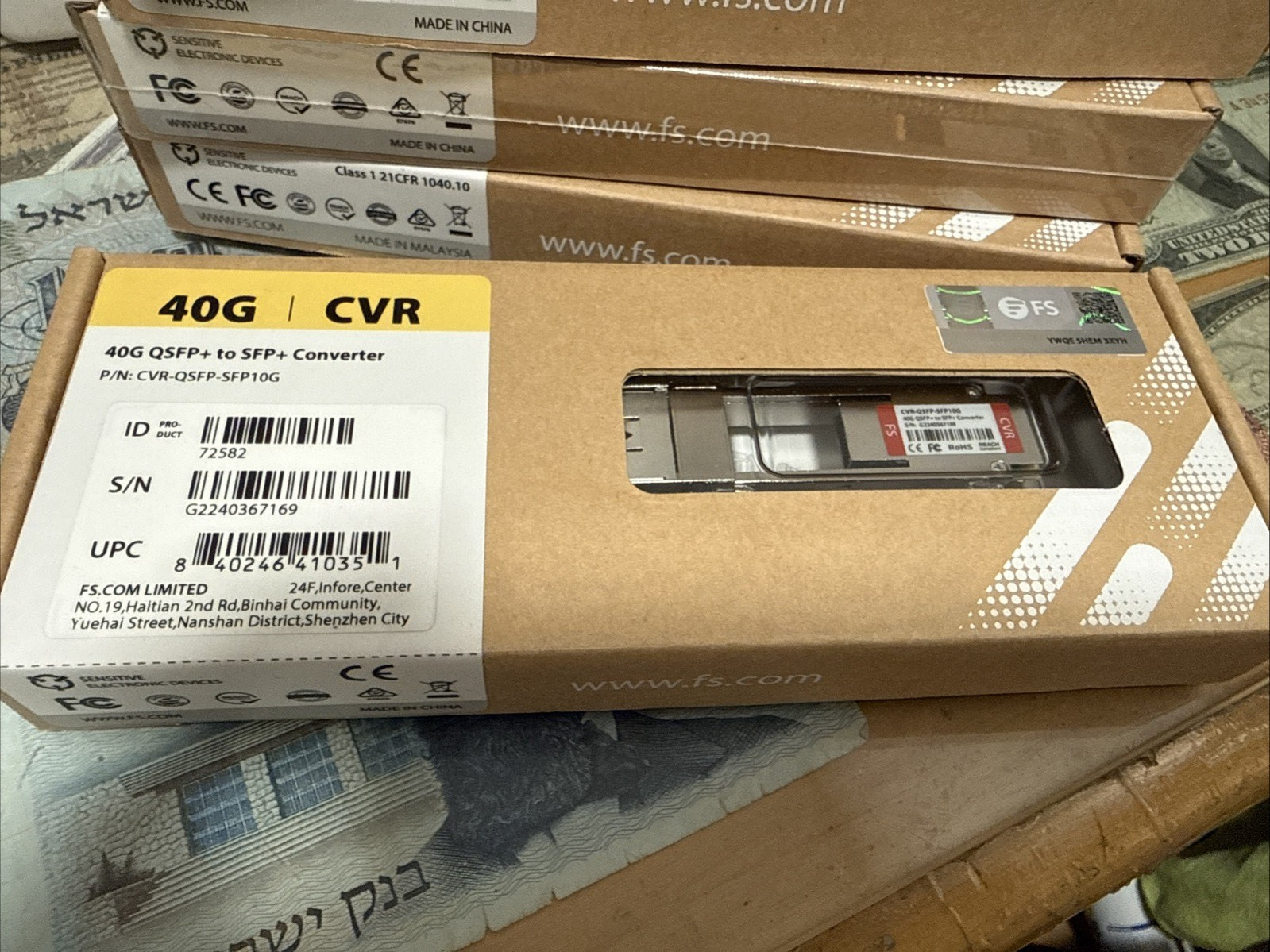 FS CVR-QSFP-SFP10G 40G QSFP+ To 10G SFP+ Adapter Converter Module - New