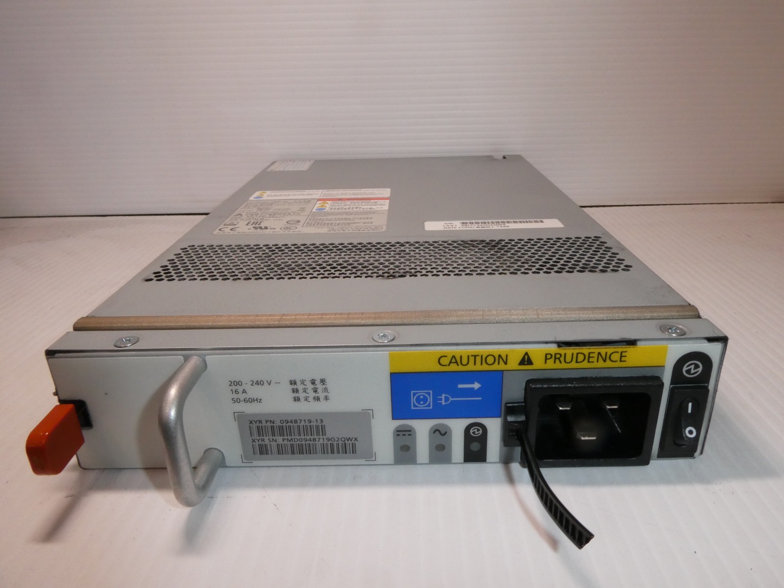DELL/DELTA UD-PSU01-2800-AC TDPS-2800AB A  KJ9KY