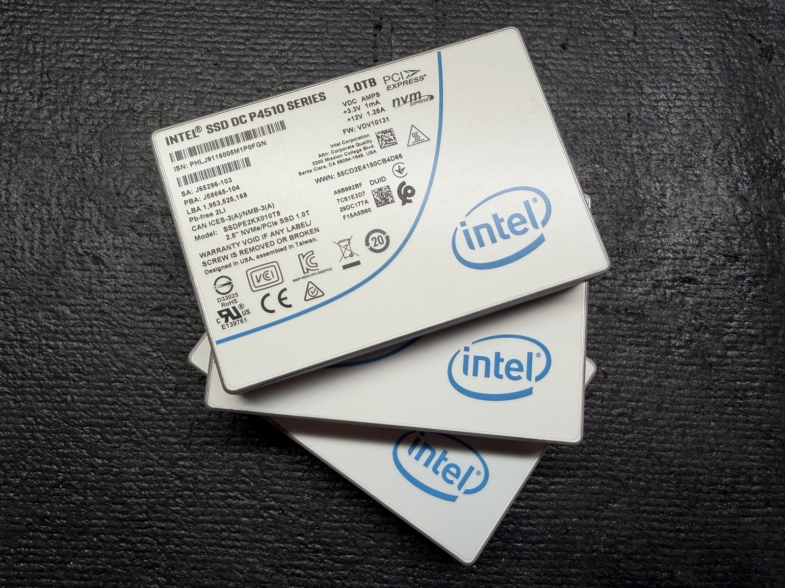 Intel DC P4510 1TB U.2 NVMe SSD SSDPE2KX010T8 PCIe Gen3 15mm 0% Used Burn-In