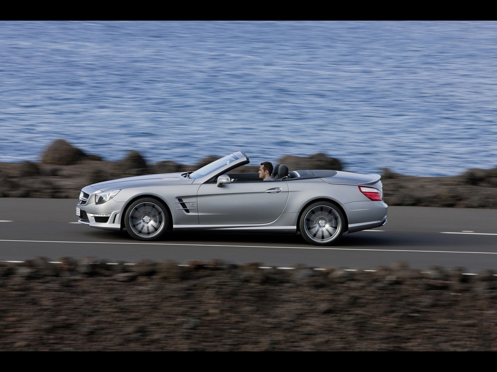Cars amg mercedes benz sl Desk Mat Stitched