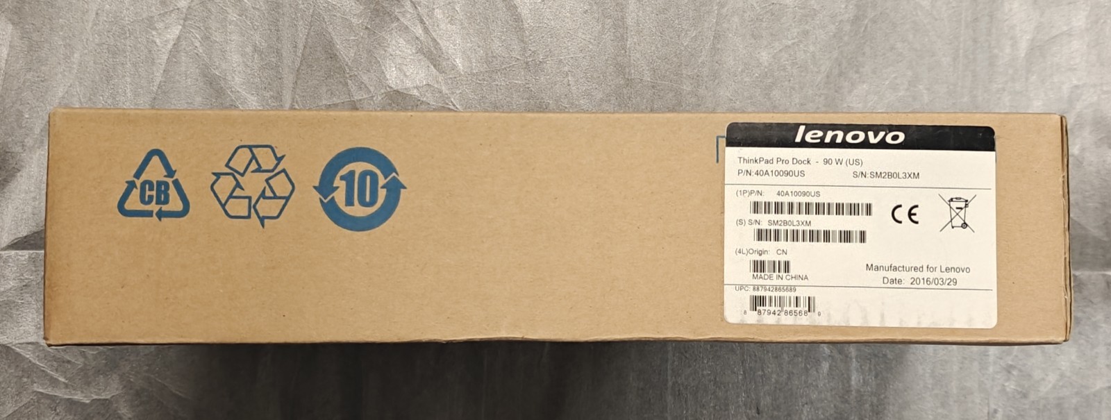 Lenovo 40A10090US ThinkPad Pro Dock 90 W (US)