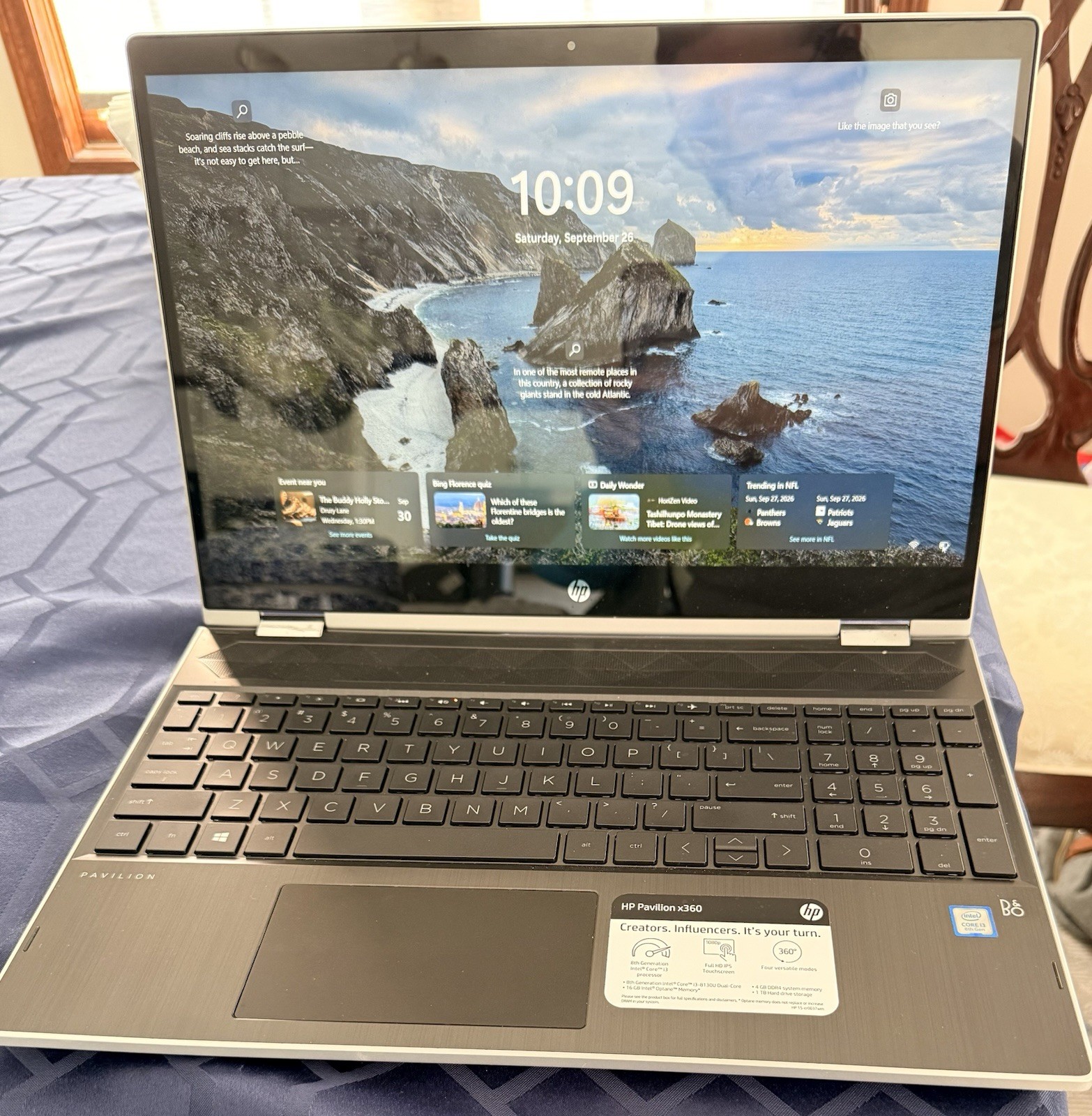 HP Pavilion x360 15-cr0037wm 15.6" FHD Touchscreen Foldable Screen ￼