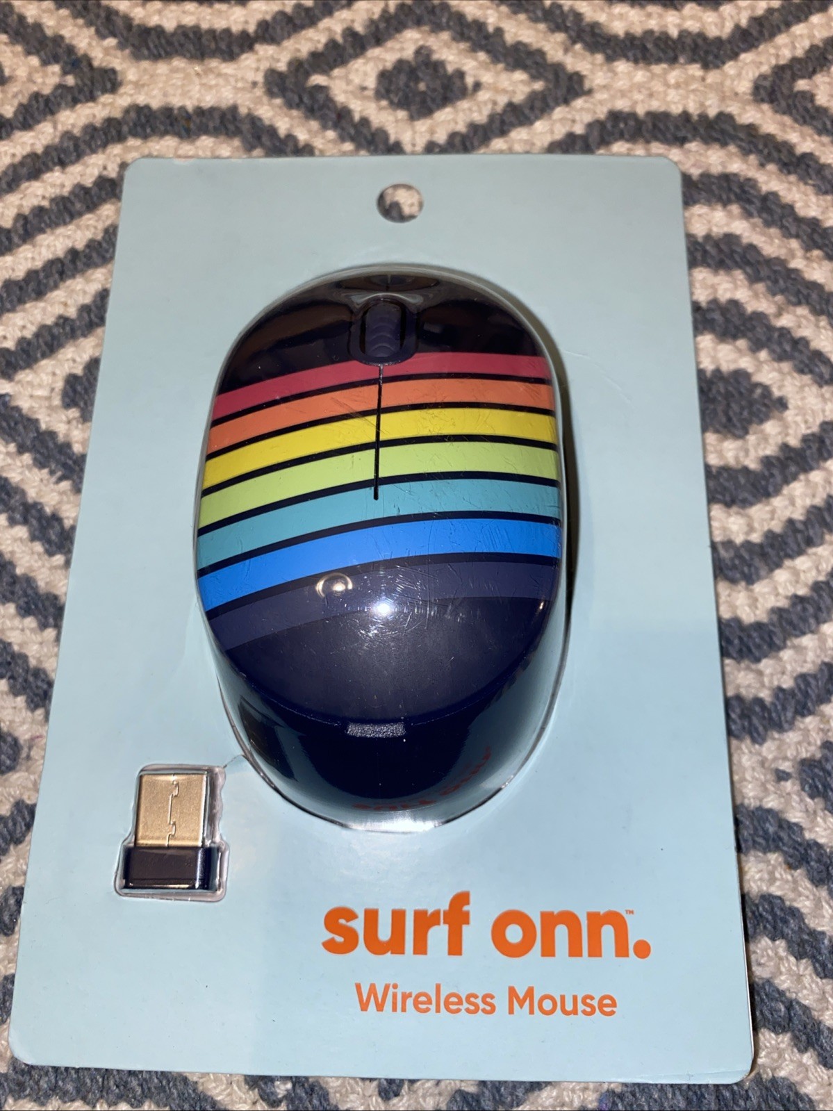 Surf Onn 5 Button Rainbow Mouse . 2.4GHz USB Wireless w/Batteries. New