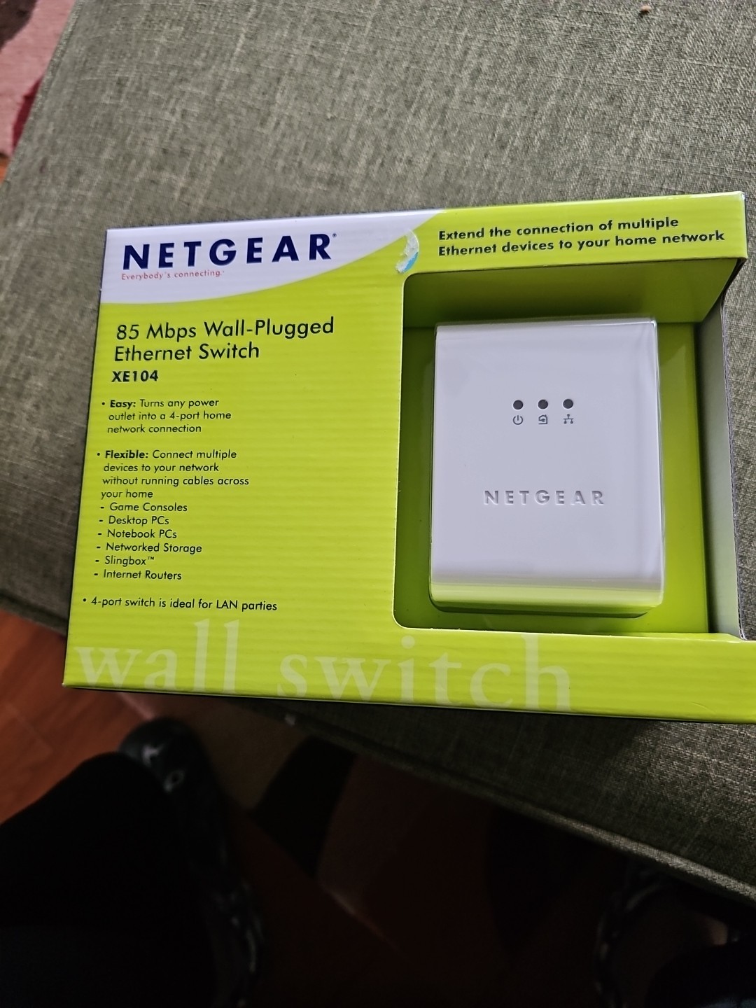 Netgear XE104 85 Mbps Powerline Wall Plugged 4-Port Ethernet Switch