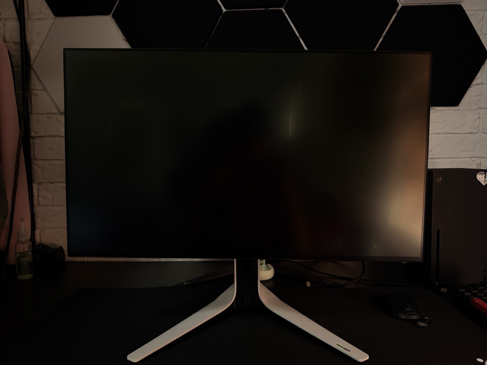 Alienware 27 Monitor 16:9 White Computer Display Model Alienware 27