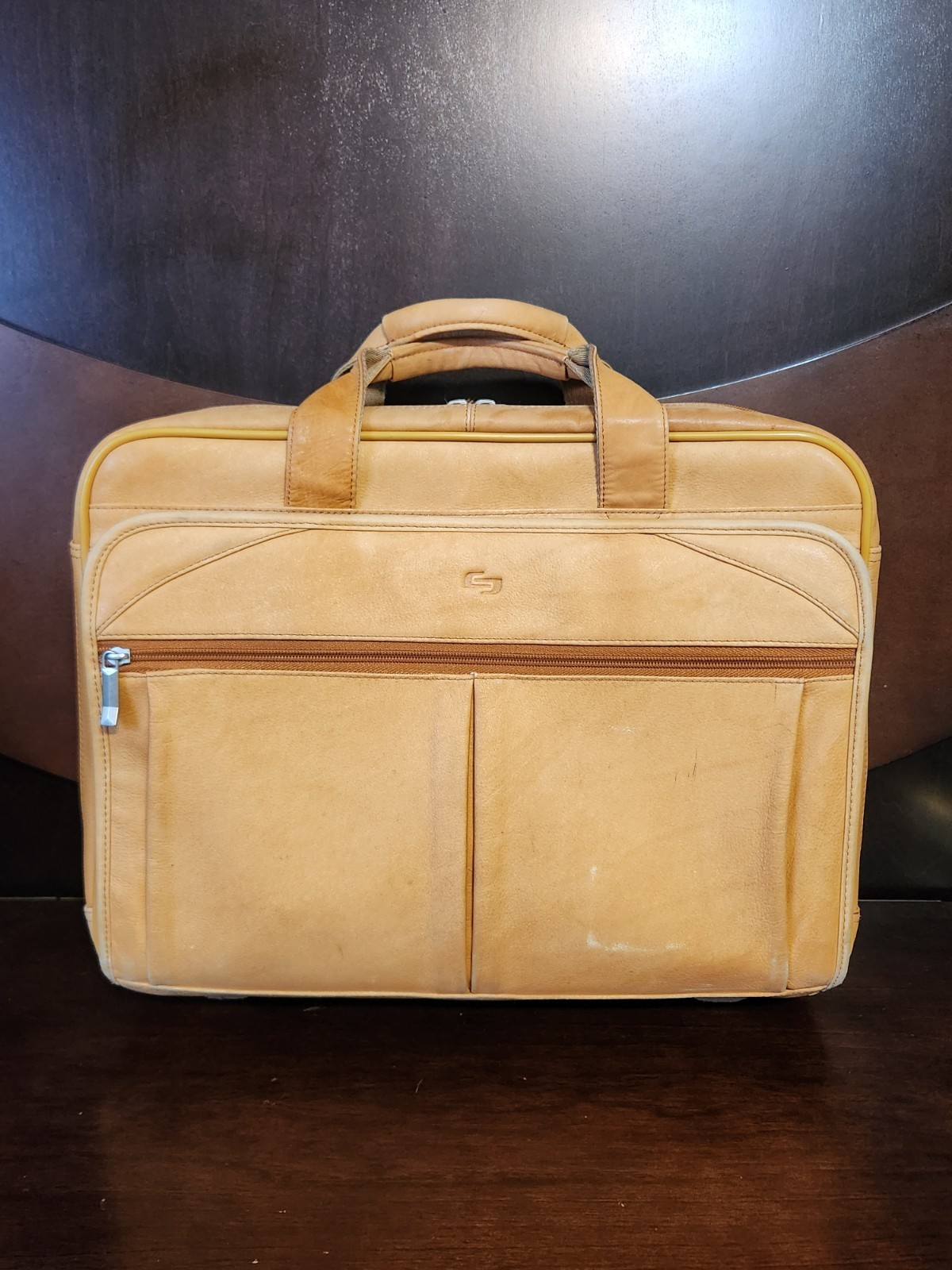 Solo Walker Leather Wheeled Catalog Laptop Briefcase Carry On Rolling Bag Tan