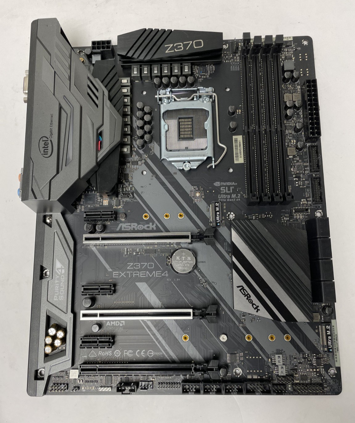 ASRock Z370 Extreme4 LGA 1151 Intel Z370 ATX Intel Motherboard No I/O Shield