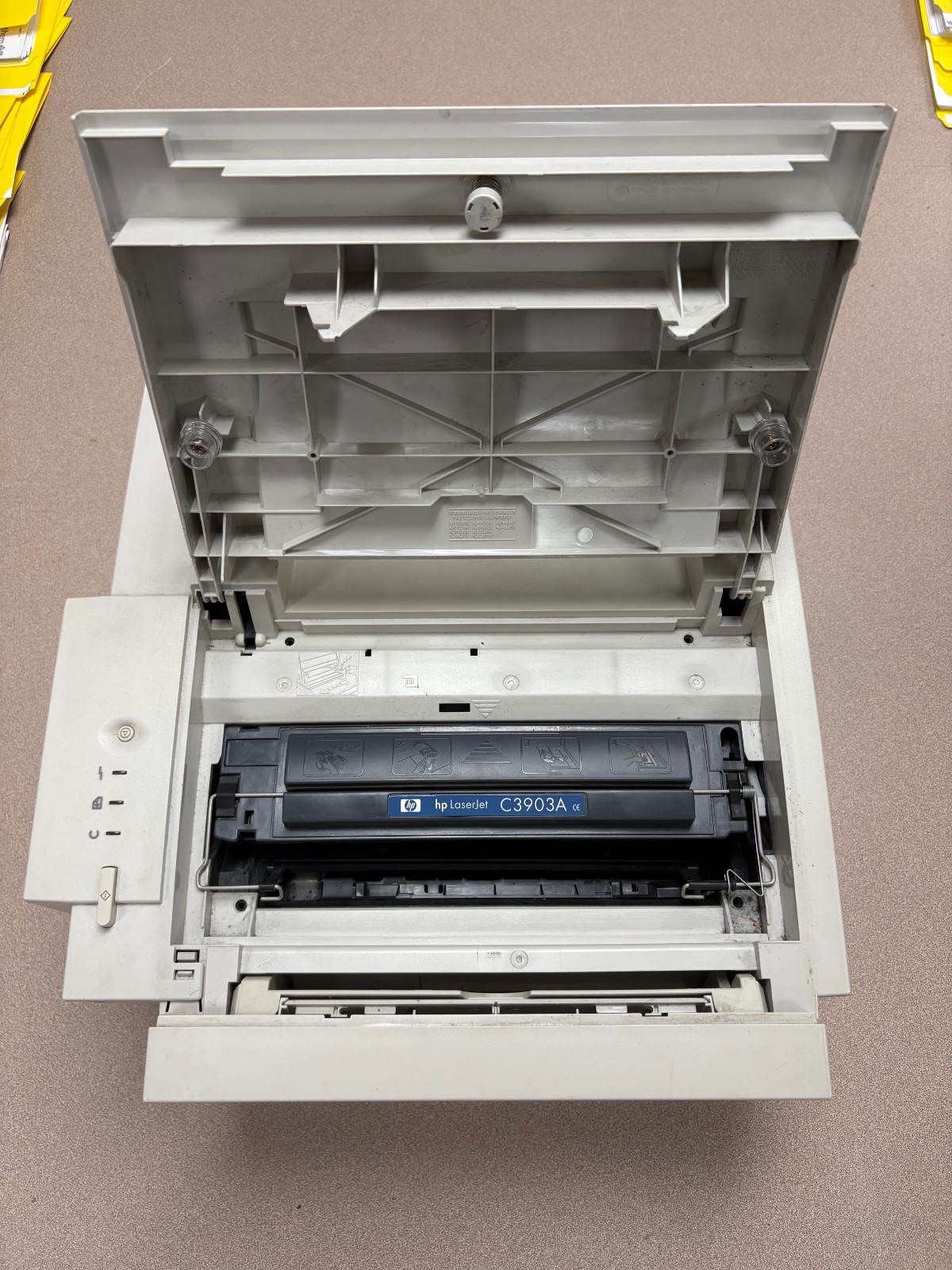 HP Laserjet 6mp Postscript Laser Printer - 98,660 Page Count - C3982A