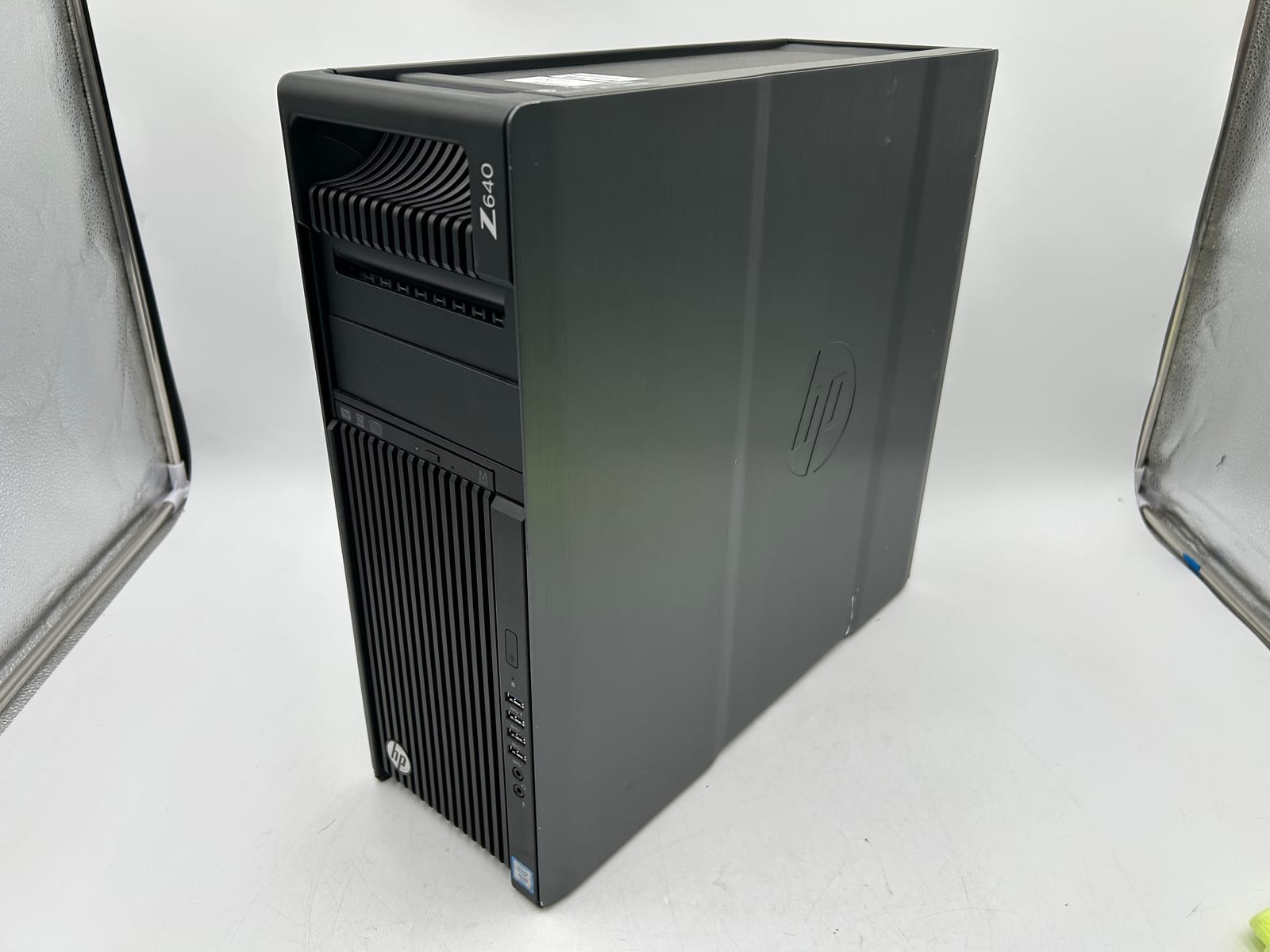 Hewlett-Packard | HP Z640 Workstation | Intel Xeon E5-2620 | 16 GB RAM | No OS