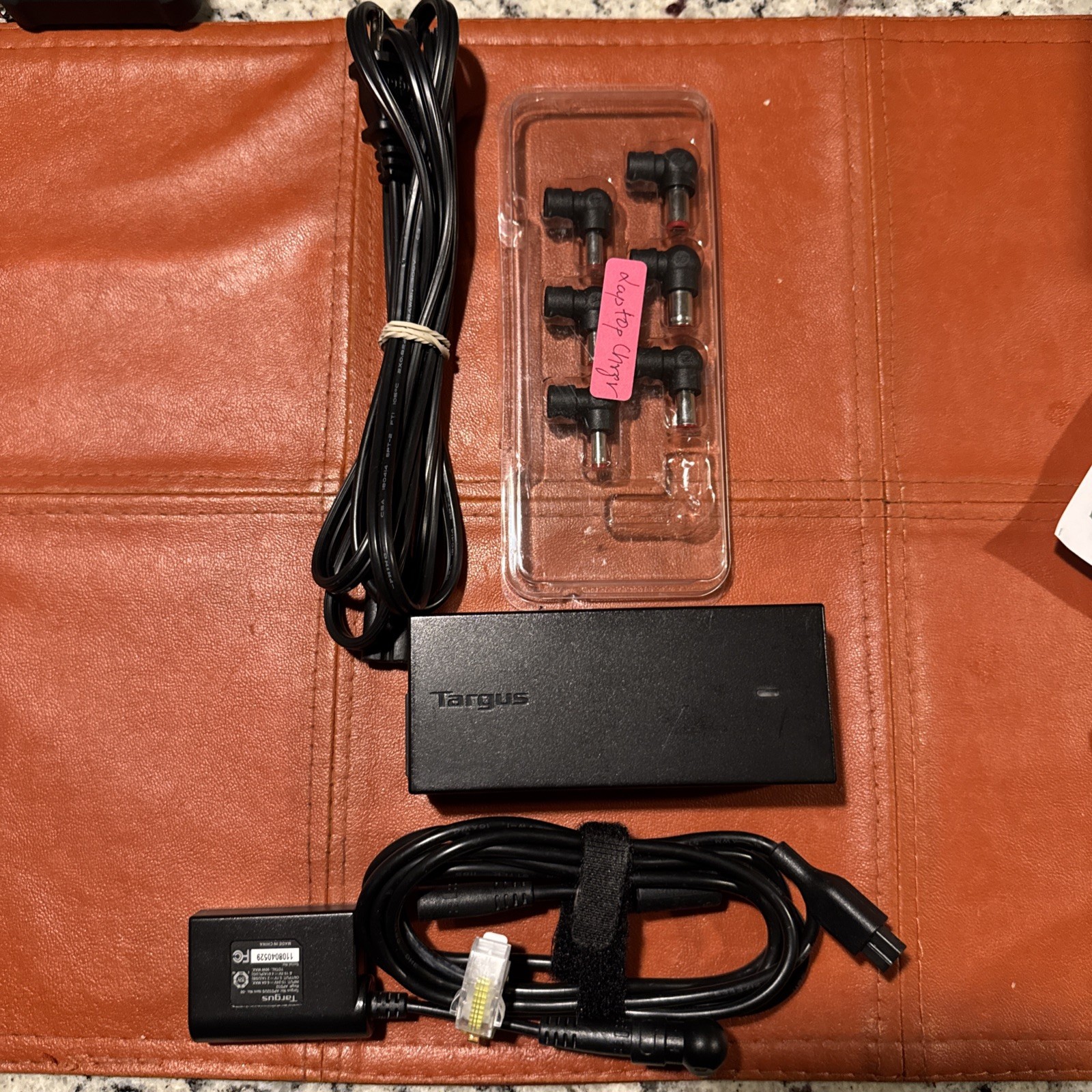 Genuine Targus APA32US 90W AC DC Power supply Adapter 19.5V OEM