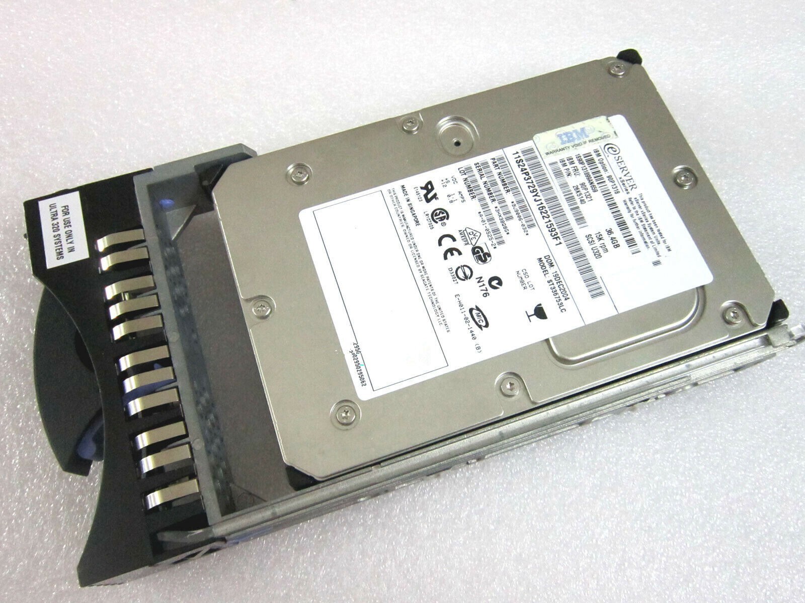 IBM 90P1321 90P1380 90P1383 26K5244 36G 36.4GB 80-pin SCSI 15K hard disk