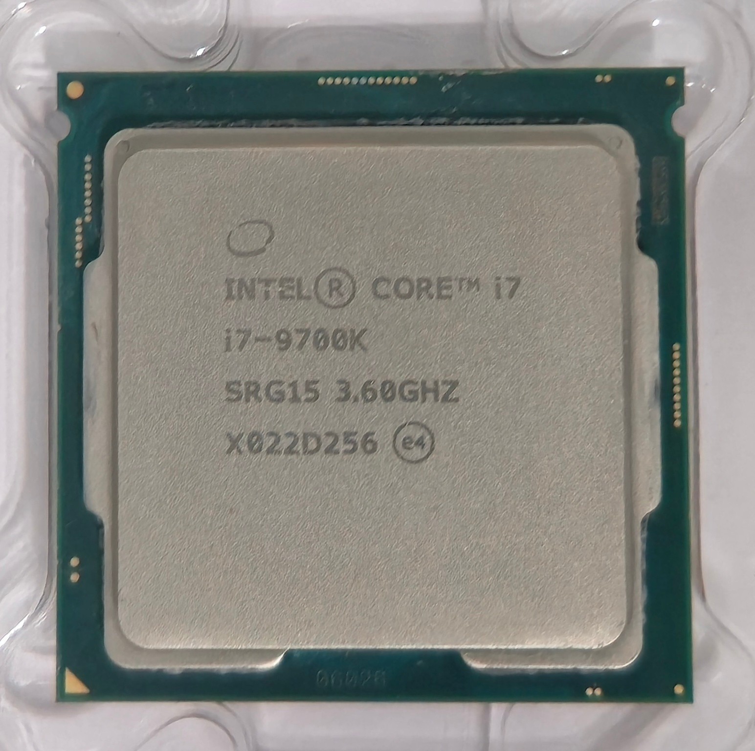 Intel Core i7-9700K 3.6 GHz Eight-Core Processor (BX80684I79700K)