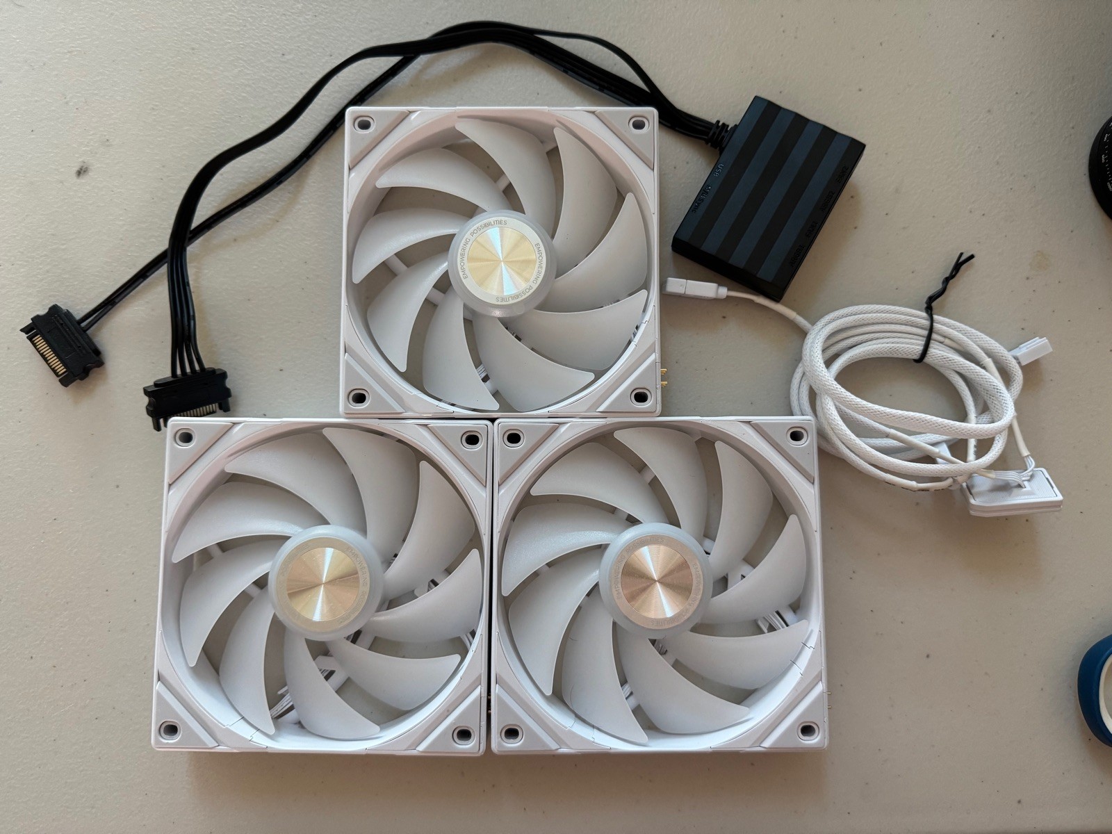 TRYX ROTA SL ARGB White 120mm Case Fan 3in1 Contact Connection with Magnetic Cab