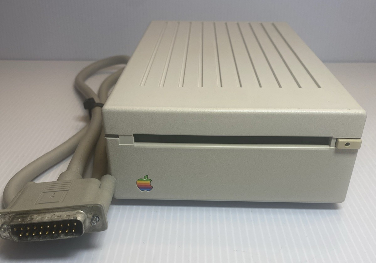 VINTAGE Apple 3.5 Drive External 3½" Floppy Drive DB-19 Beige | P/N  A9M0106