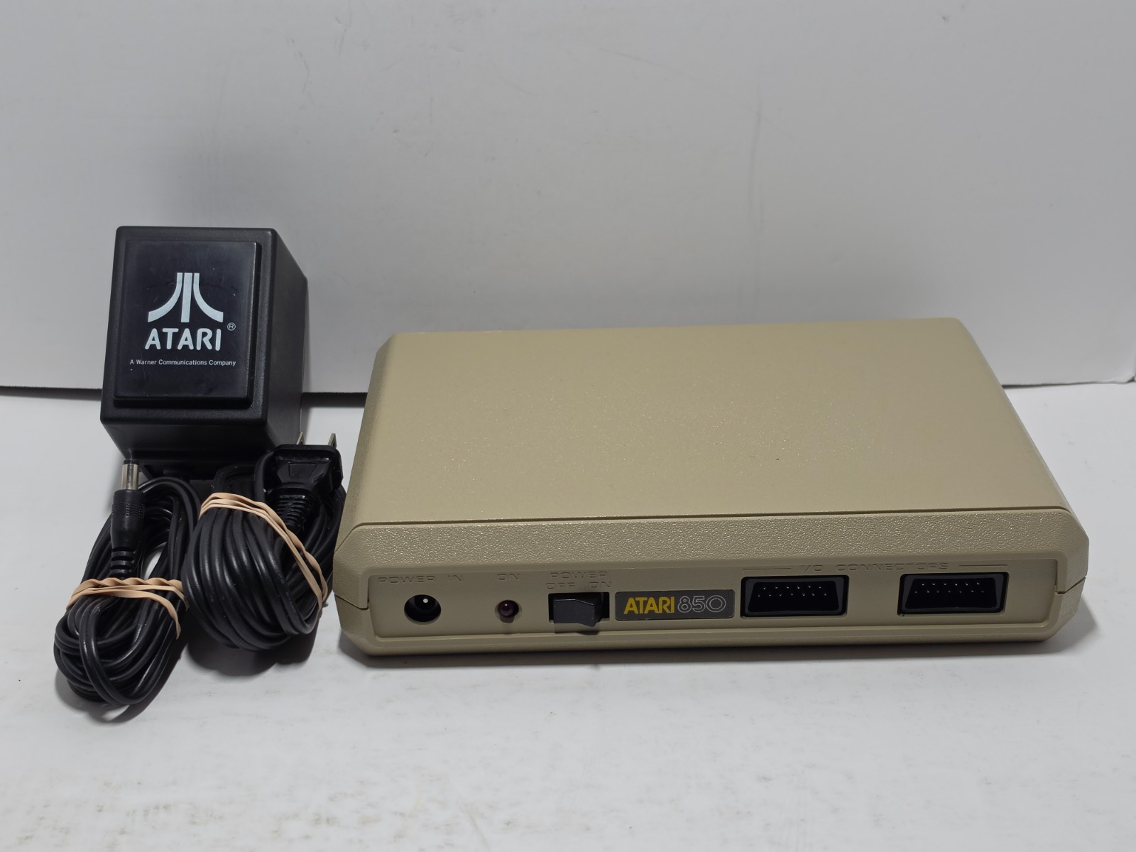 Vintage Atari 850 Interface Module 400/800 w/ OEM Power Cable