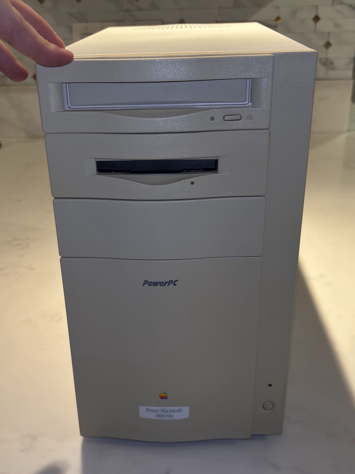 Vintage APPLE POWER MACINTOSH 8500/180 M3409 w/ Original Box & Reciept UNTESTED