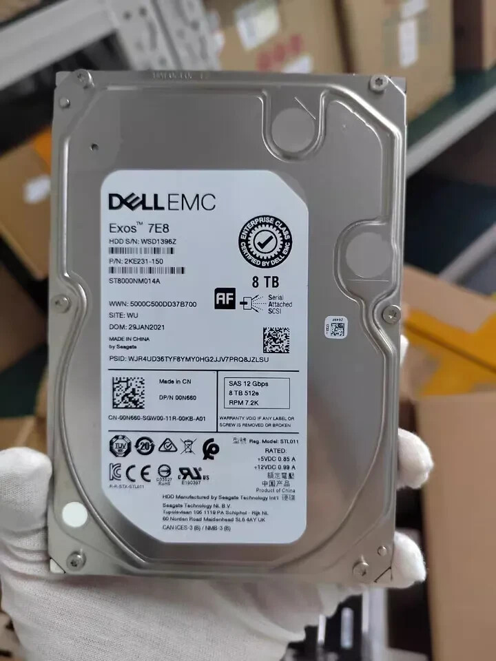 Dell 0N660 8TB 7.2k SAS 12Gbps 3.5" Hard drive ST8000NM014A