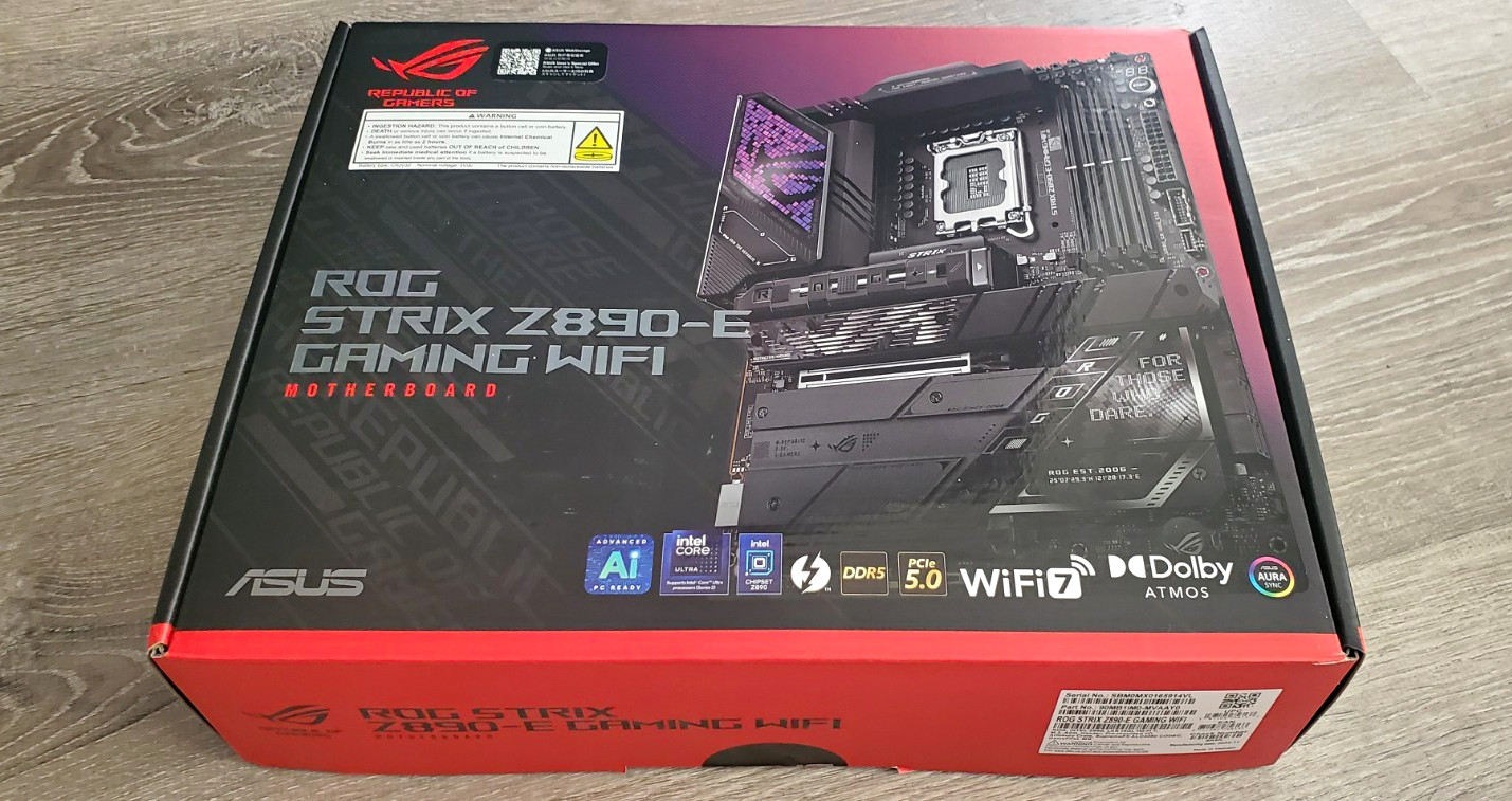ASUS ROG Strix Z890-E Gaming WiFi 7 ATX Intel LGA1851 DDR5 Thunderbolt 4