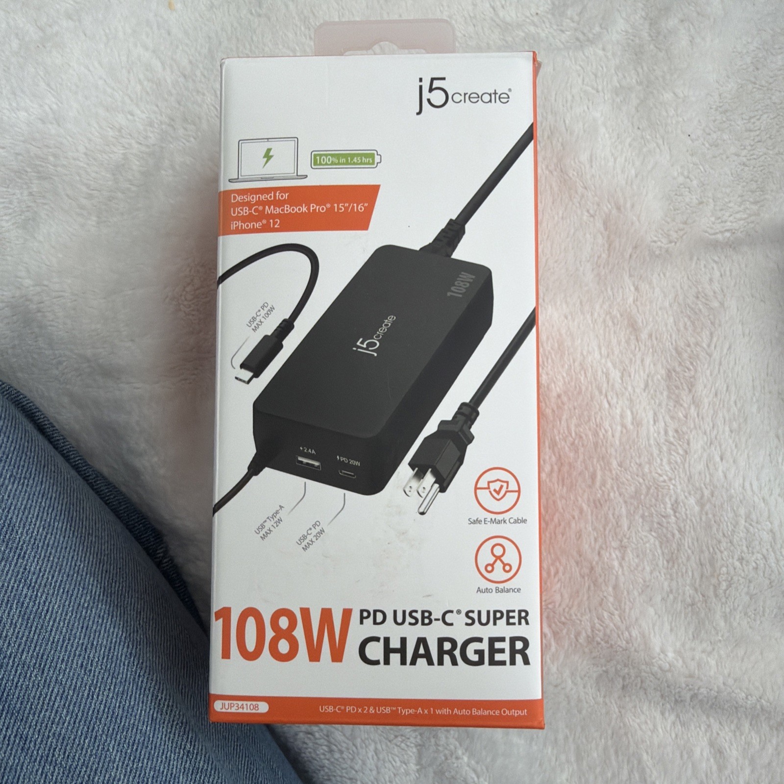 j5create j5 100w USB-C Super Electronic Charger with Type-A port for MacBook
