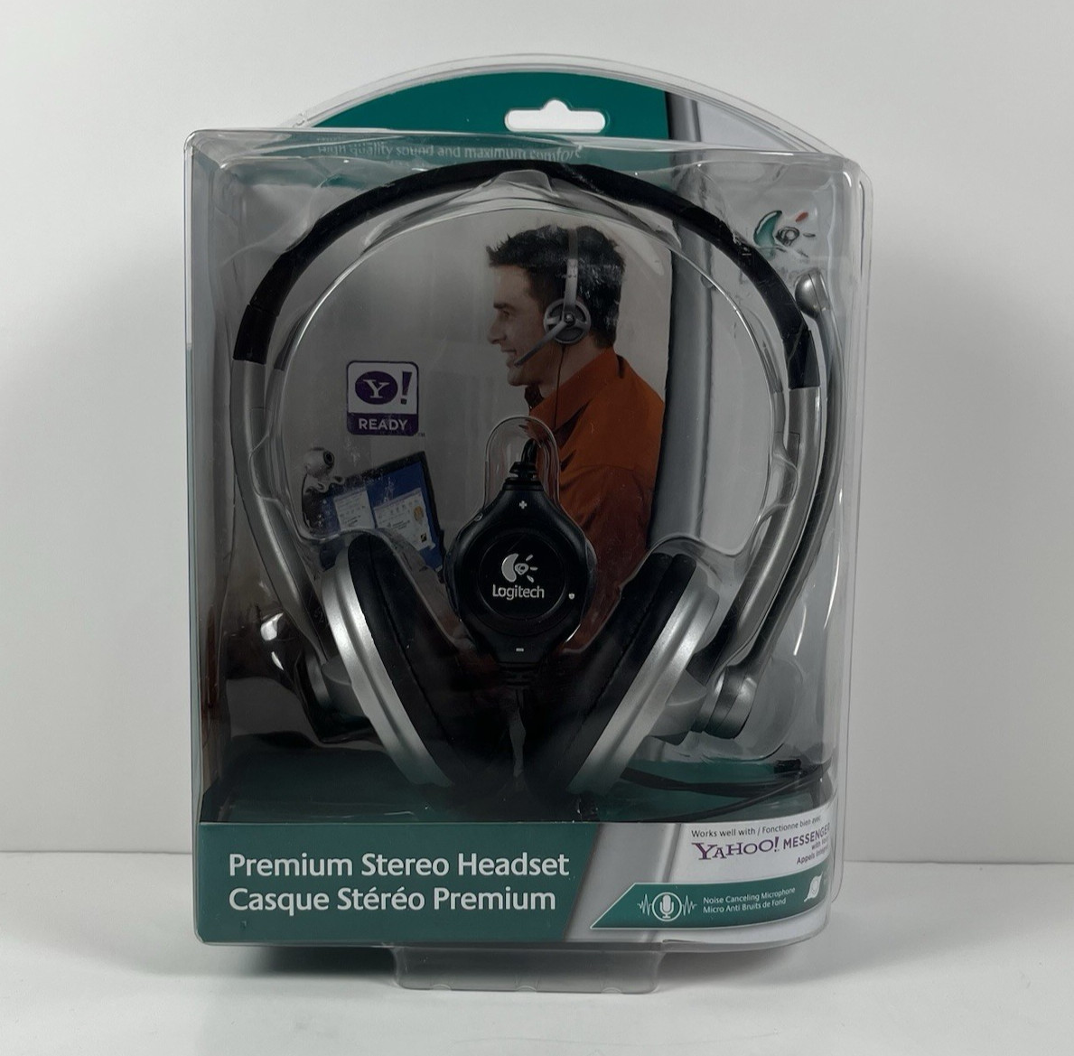 Logitech 980369-0403 Premium STEREO Headset w/ Microphone & Volume Control