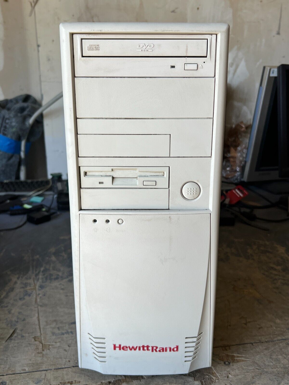 Hewitt Rand Vintage PC, 80GB HDD, Video Issue