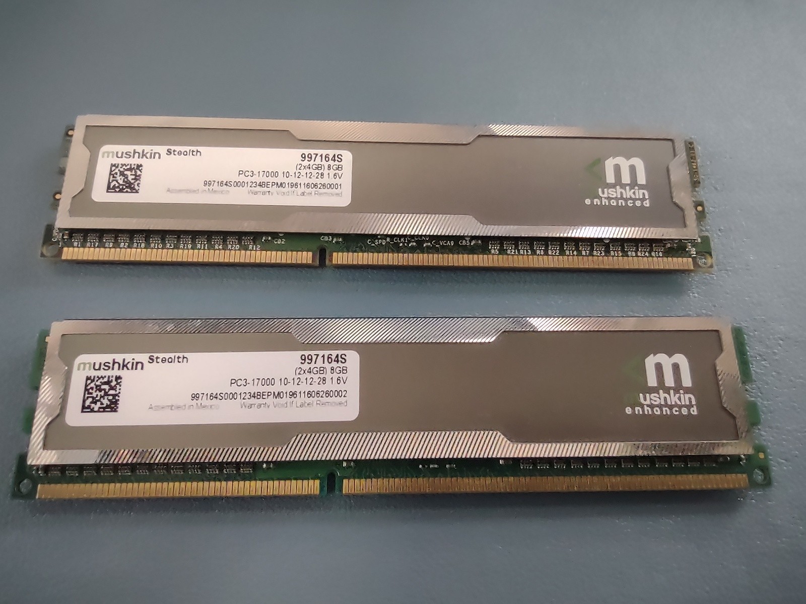 Mushkin Stealth Silverline 997164S PC3-17000 (2x4GB) kit total 8gb Ram Gaming 