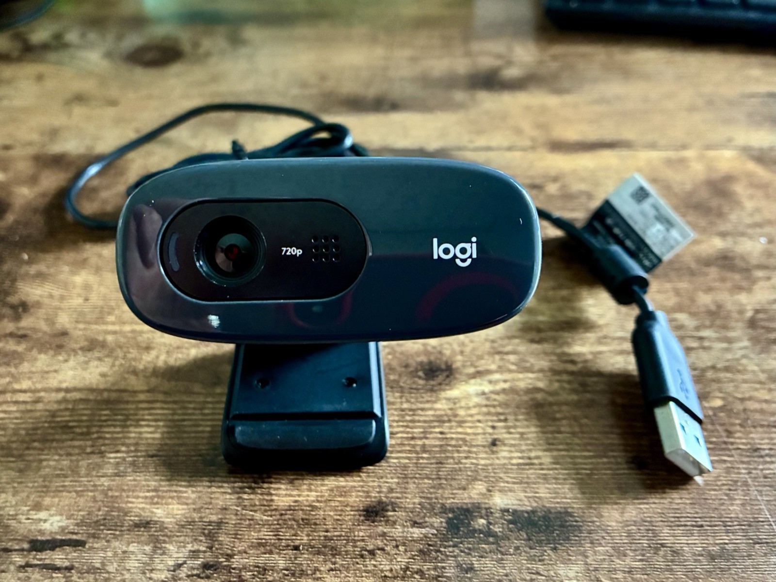 logi USB 2.0 Webcam 720p Clip-On Black logi Model High-Resolution Video Camera