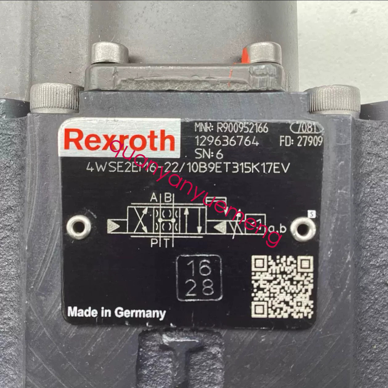 1pcs REXROTH valve R900952166 4WSE2EM6-2X/10B9ET315K17EV new By DHL or FedEX