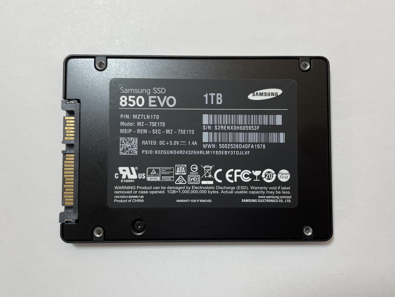 Samsung 850 EVO MZ-75E1T0 1TB 2.5" SATA 6Gb/s Internal SSD