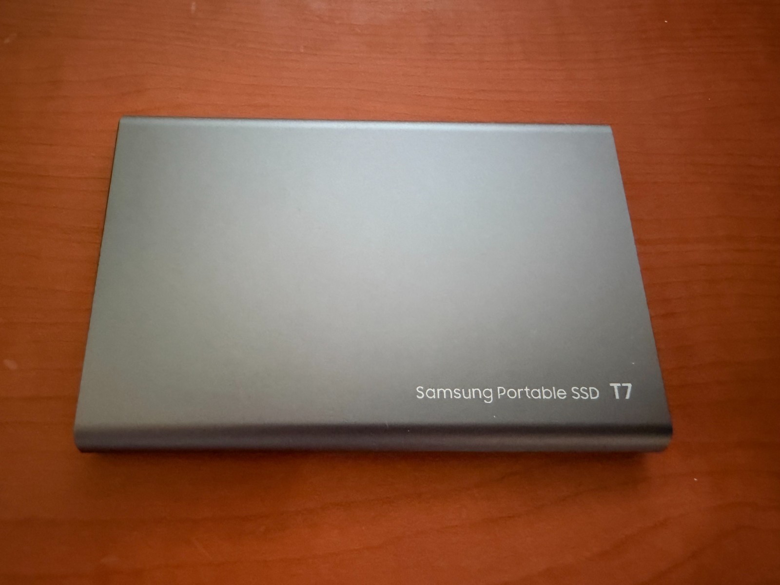SAMSUNG T7 Portable SSD 2TB Up to 1050 MB/s USB 3.2 External SSD MU-PC2T0T