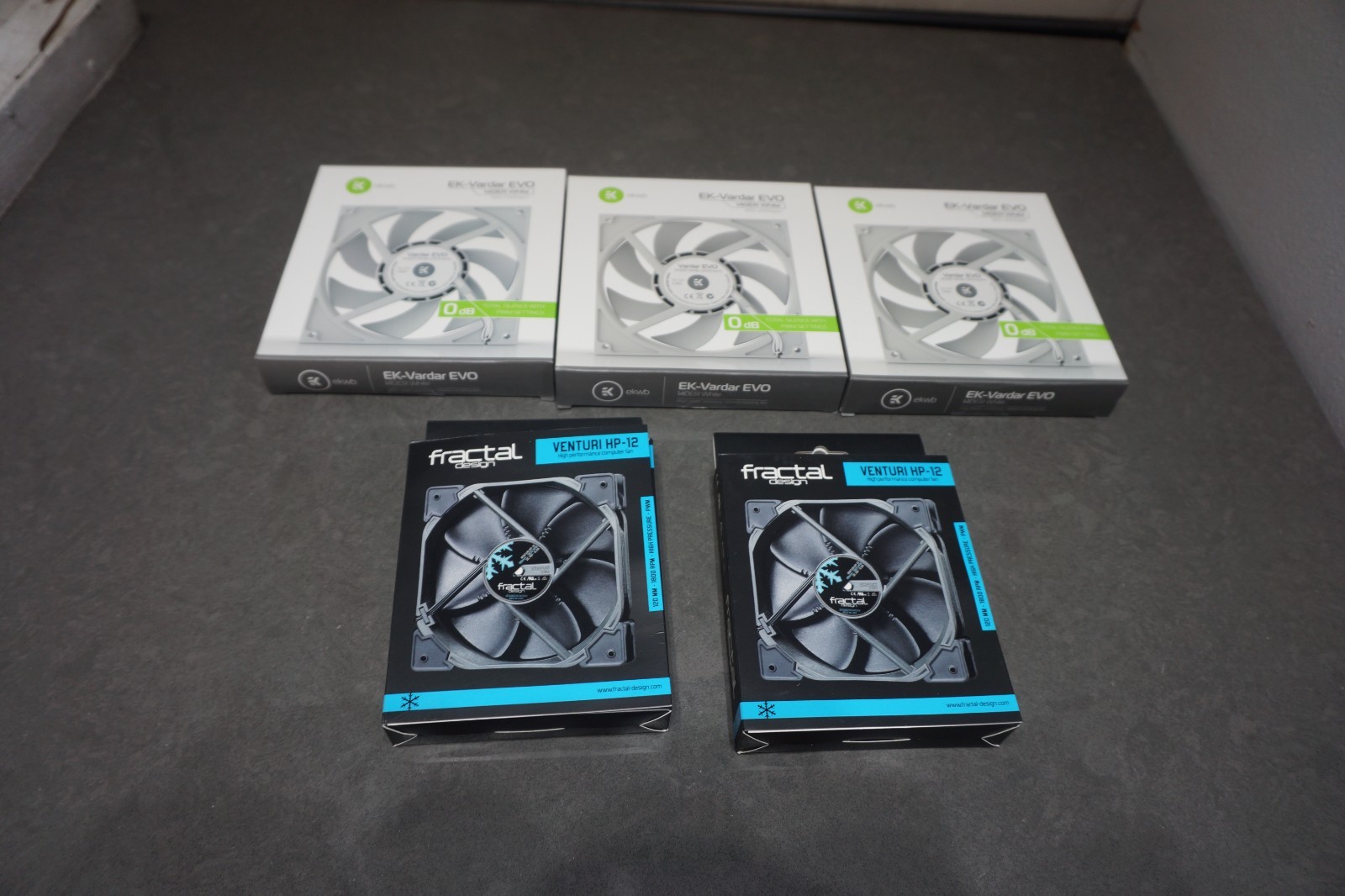 3 Ek Vardar Evo 140er White and Two Fractal Computer fans Job Lot