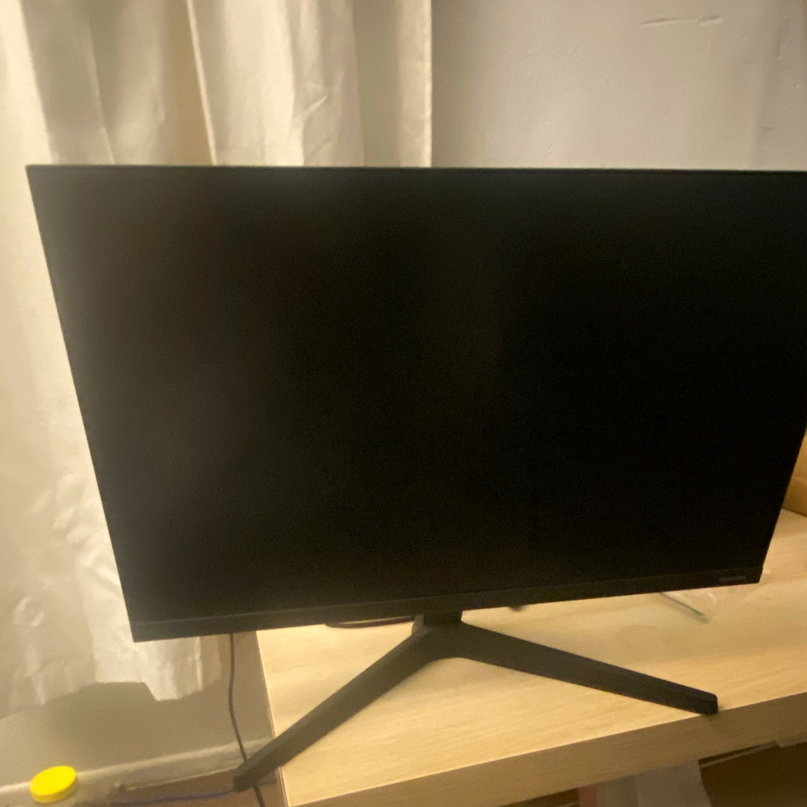 Samsung 32in 4K UHD LCD Monitor Black HDMI/DisplayPort Slim Bezel + Plug + local
