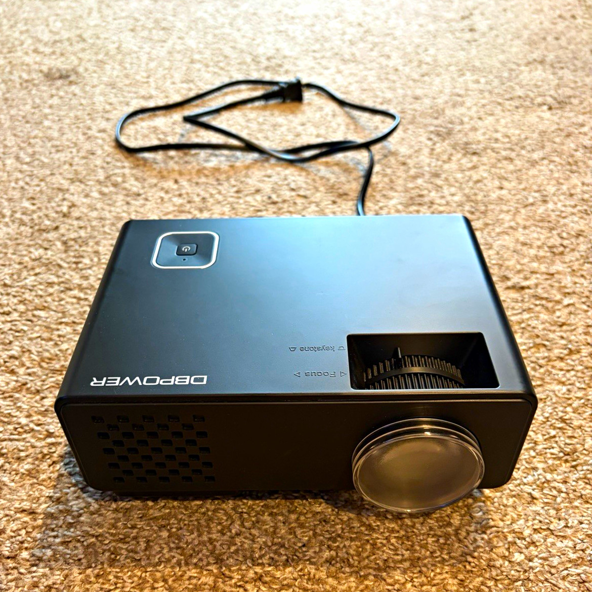 DBPOWER RD-810 LCD Mini Projector 800x600 1500 Lumens HDMI USB VGA AV Black