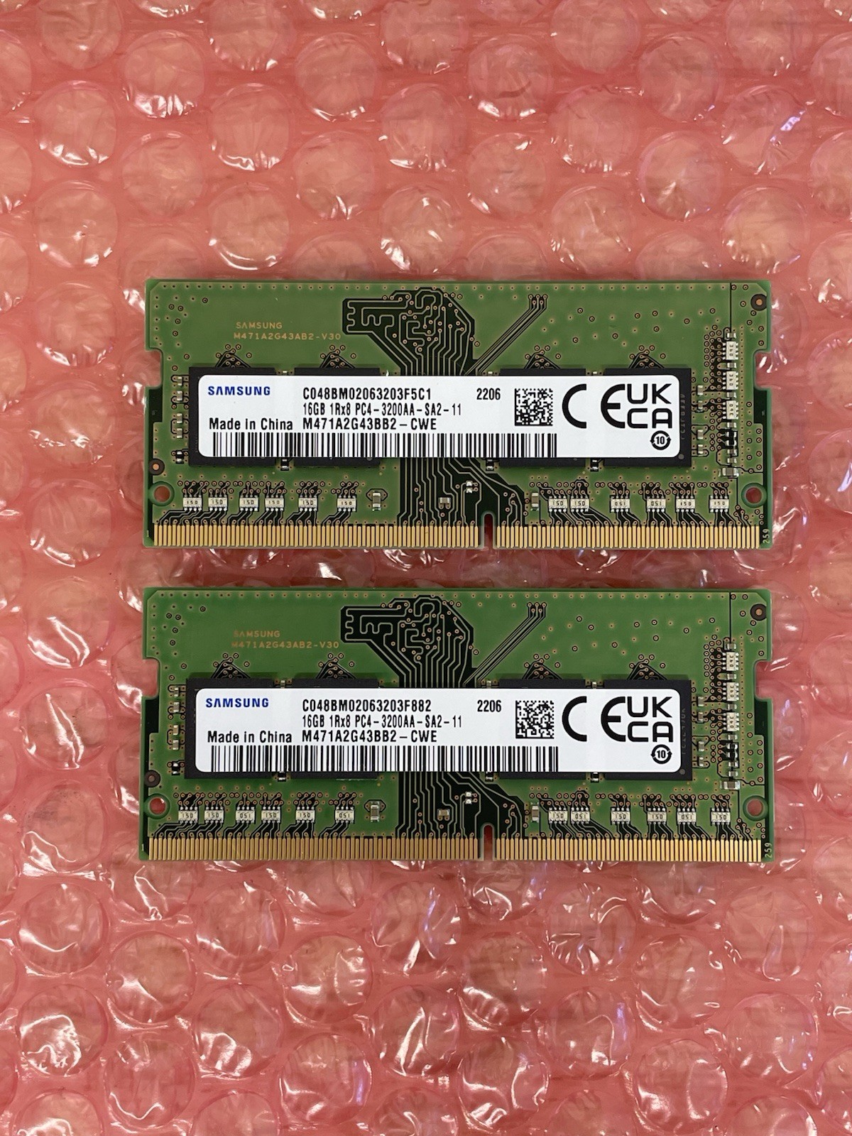 Samsung 32GB (2x16GB) DDR4-3200 SO-DIMM ECC Reg 260-Pin M471A2G43BB2-CWE