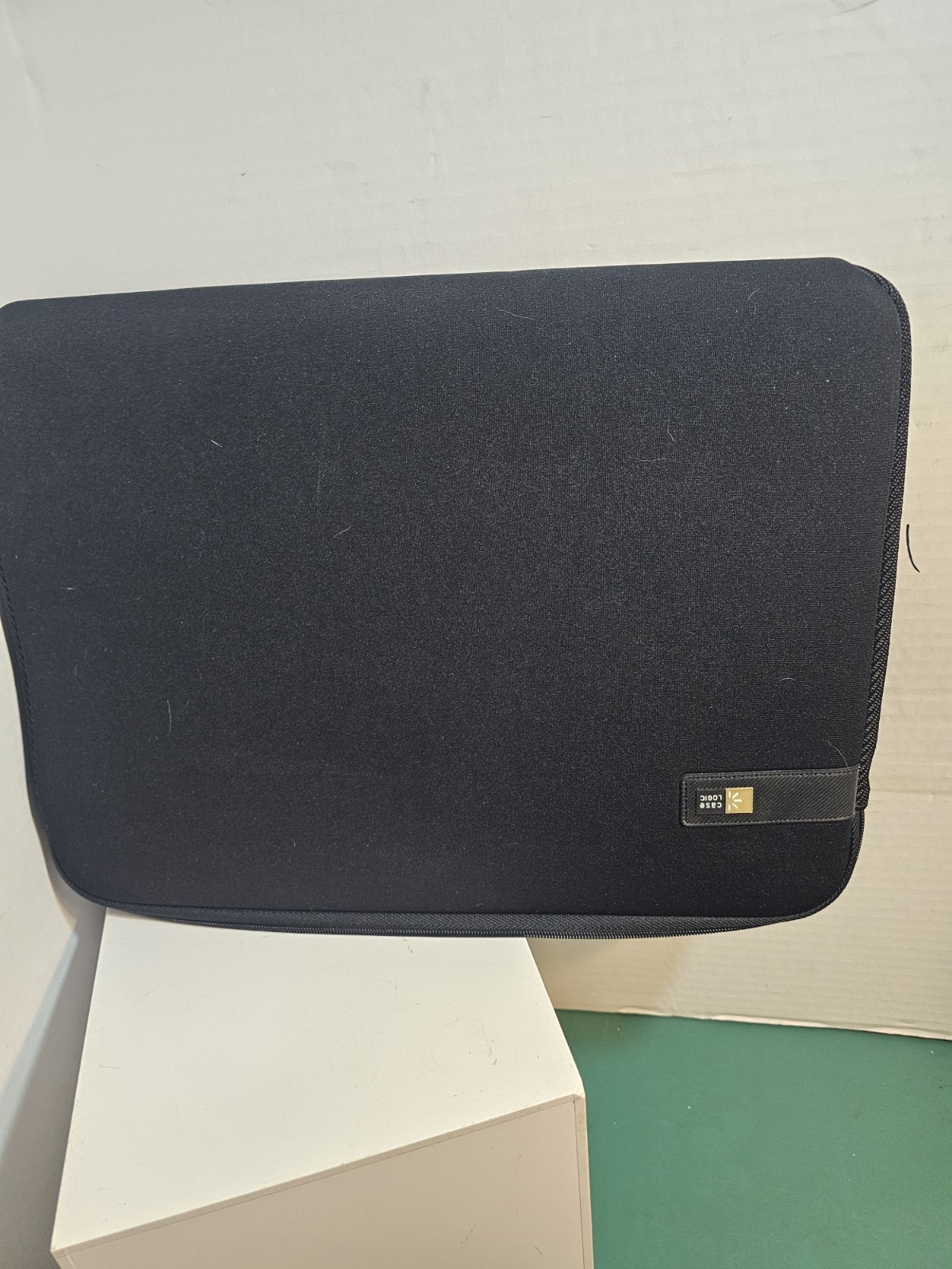 Case Logic 16" Foam Laptop Sleeve, Black (CSL LAPS 116) NEW 