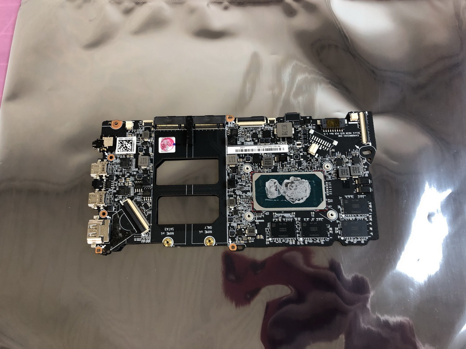 LG Gram 16Z90P-N 16" i7-1165G7 2.8GHz 16GB Motherboard EAX69803101