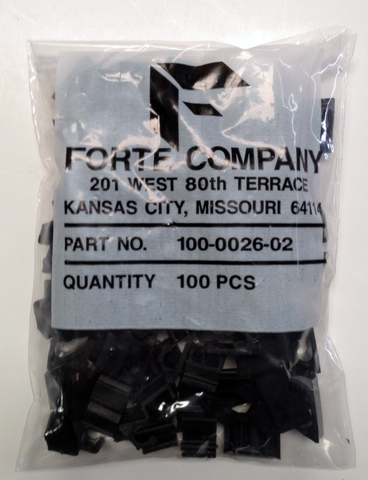 Forte 100-0026-02 Black Horizontal Siding Cable Clip for RG59/RG6 Qty.100 