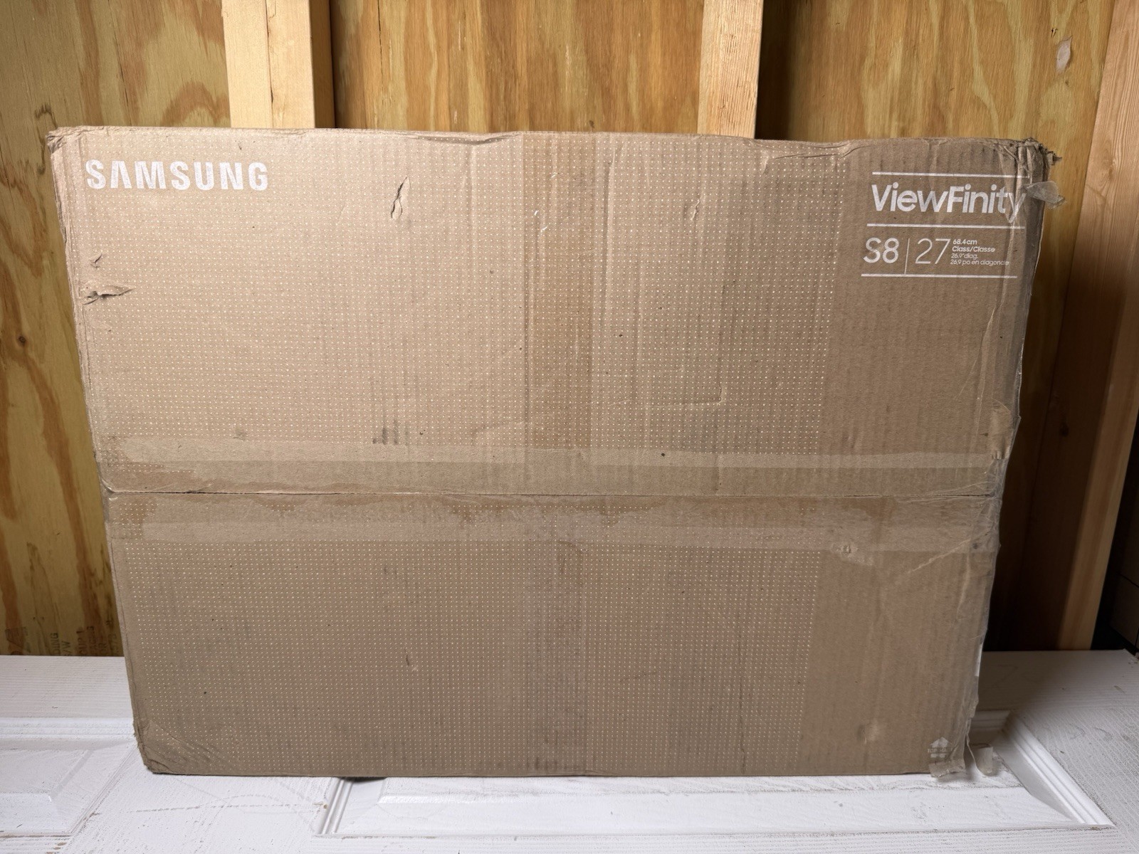 SAMSUNG 27" ViewFinity S8 (S80D) Series 4K UHD HDR10 High Res USB-A Monitor
