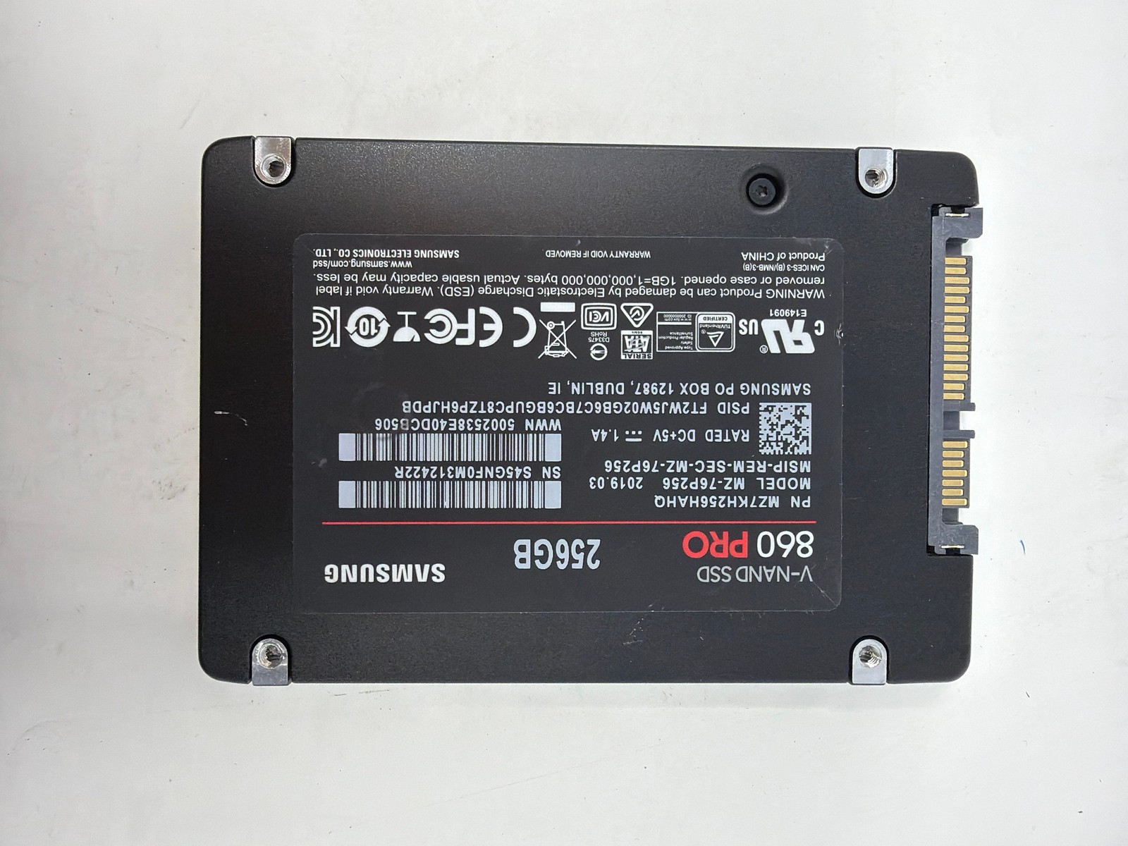 Samsung 860 PRO 256GB SATA Grade B