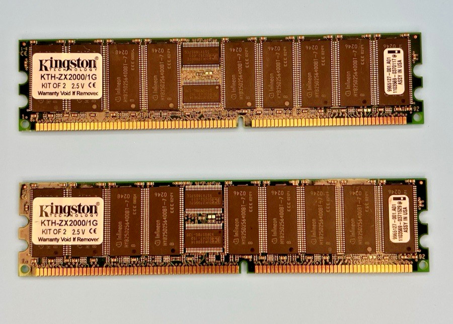 1GB Kit 2x512MB Kingston DDR 266MHz PC2100 ECC Reg HP Workstation KTH-ZX2000/1G
