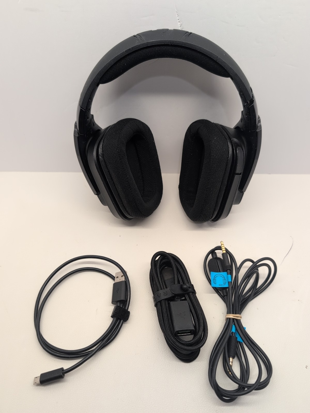 Logitech G635 LIGHTSYNC Surround Sound Gaming Headset - Black #2