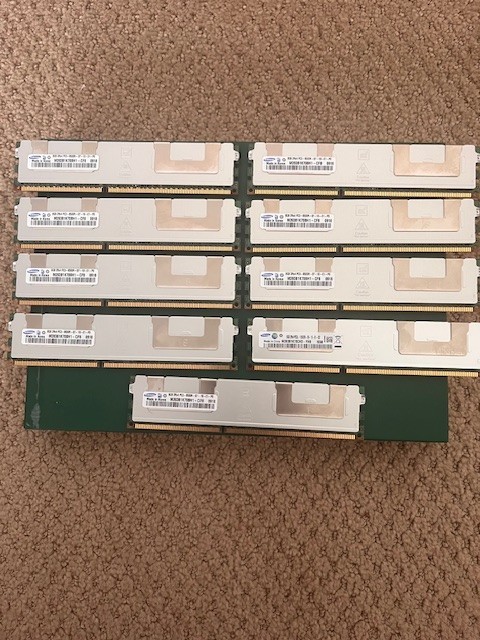 Samsung 72GB 2Rx4 PC3 8500R-07-10-E1-P0 Memory (9x8GB) M393B1K70BH1-CF8