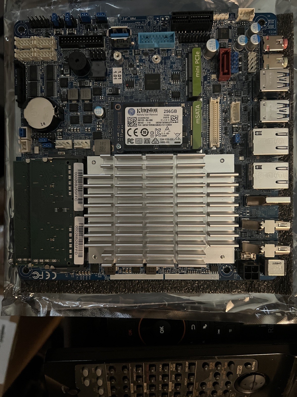 Transcend 71140-001  Celeron N3160 1.60GHz 8GB Main Board ITX Motherboard,