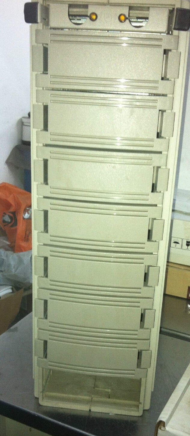 DEC Digital Corp SHDAA-ZZ HD Storage Shelf 70-31489-05 with I/O 