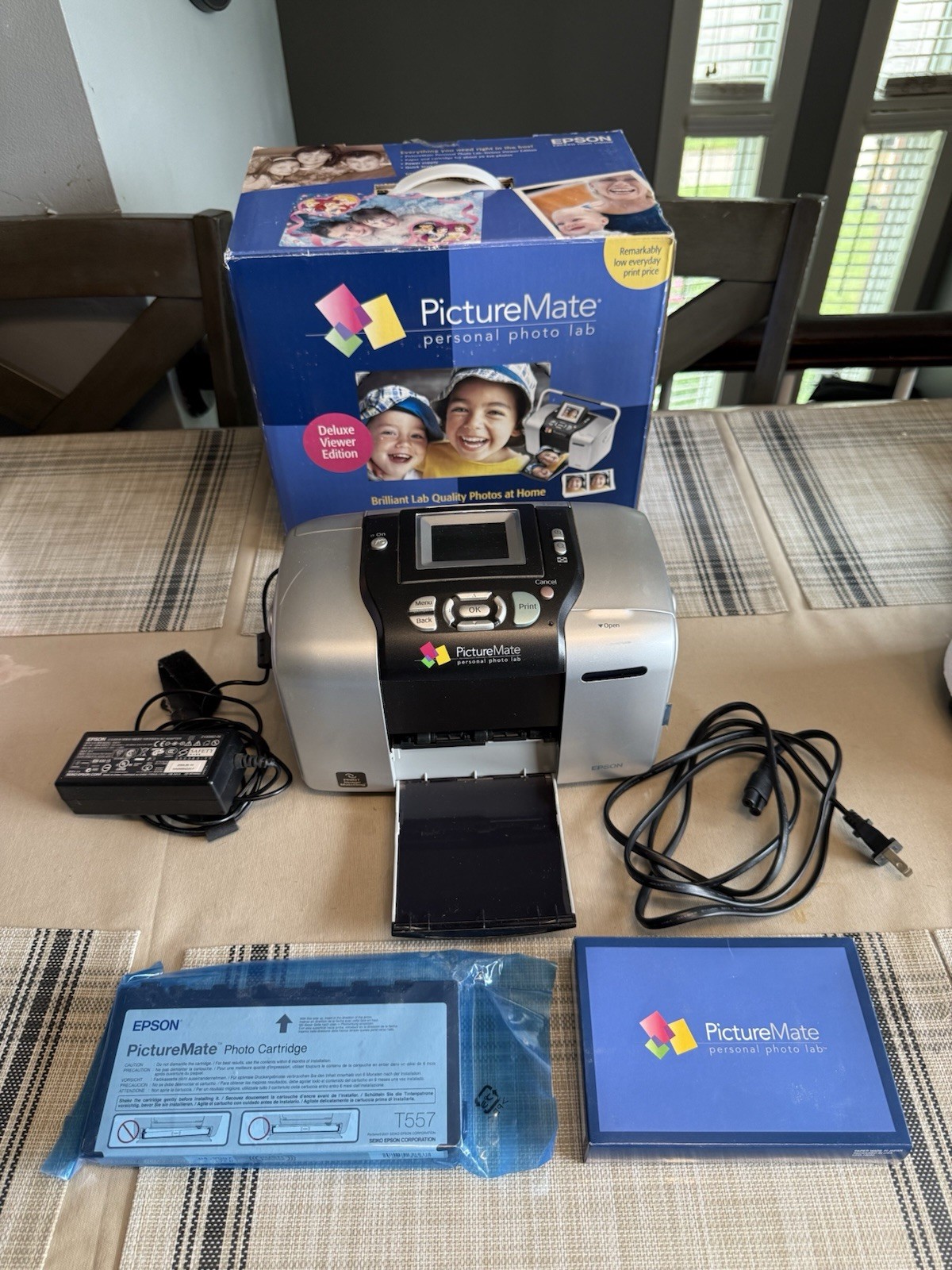 Epson B351A PictureMate Deluxe PictureMate 500 Personal Photo Lab & Photo PM 500