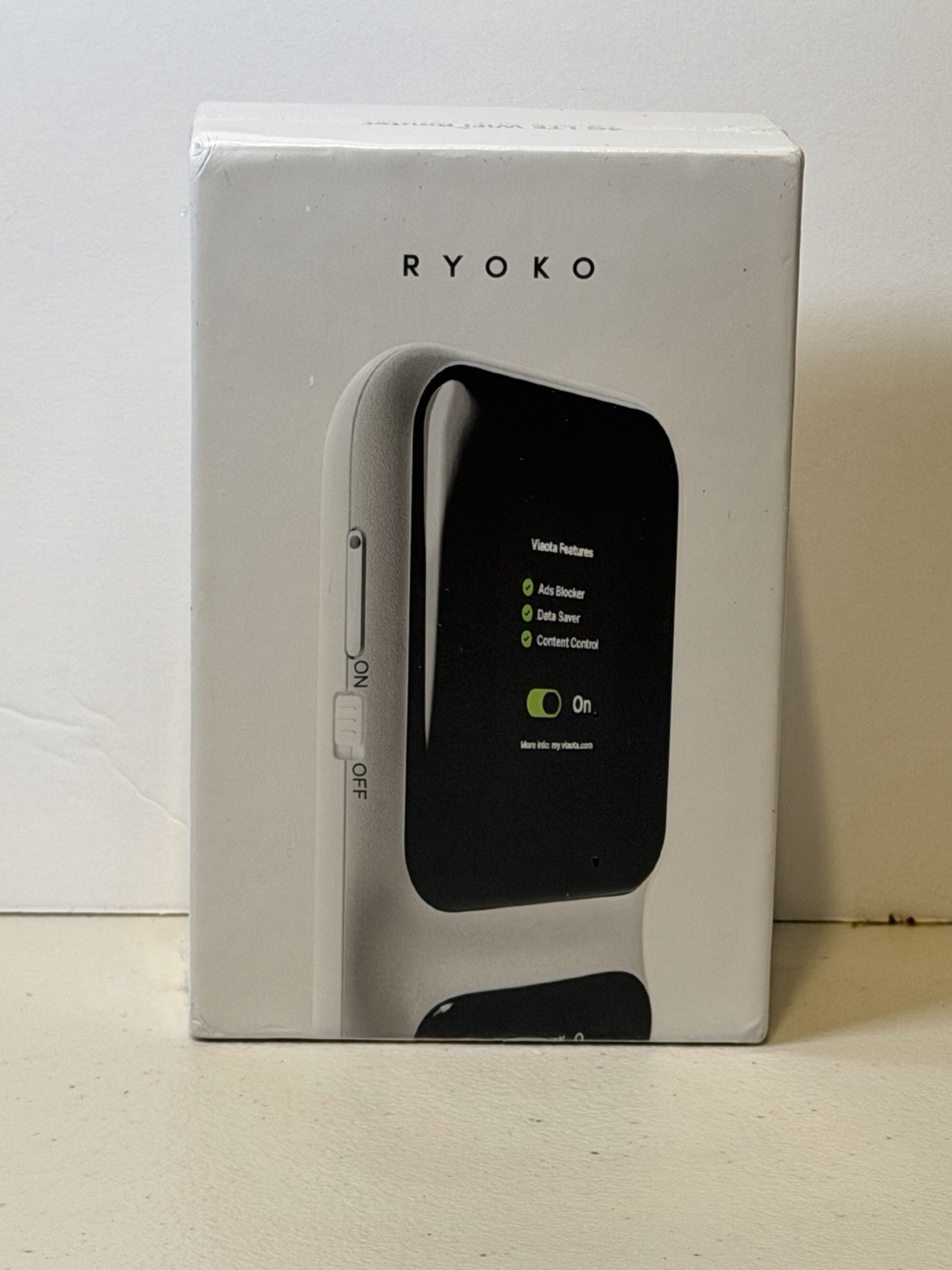 Ryoko Pro High-Speed Portable 4G LTE Wi-Fi Router- New