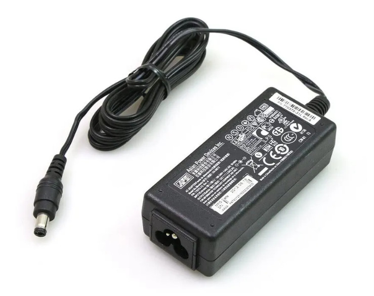NEW LOT OF 7 Genuine APD DA-30E12 AC Adapter 12V 2.5A Power Supply P/N M56DP OEM