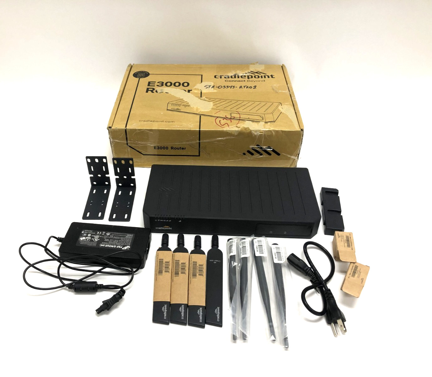 Cradlepoint E3000-C18B 5G Enterprise Router Black S5A950A Open Box