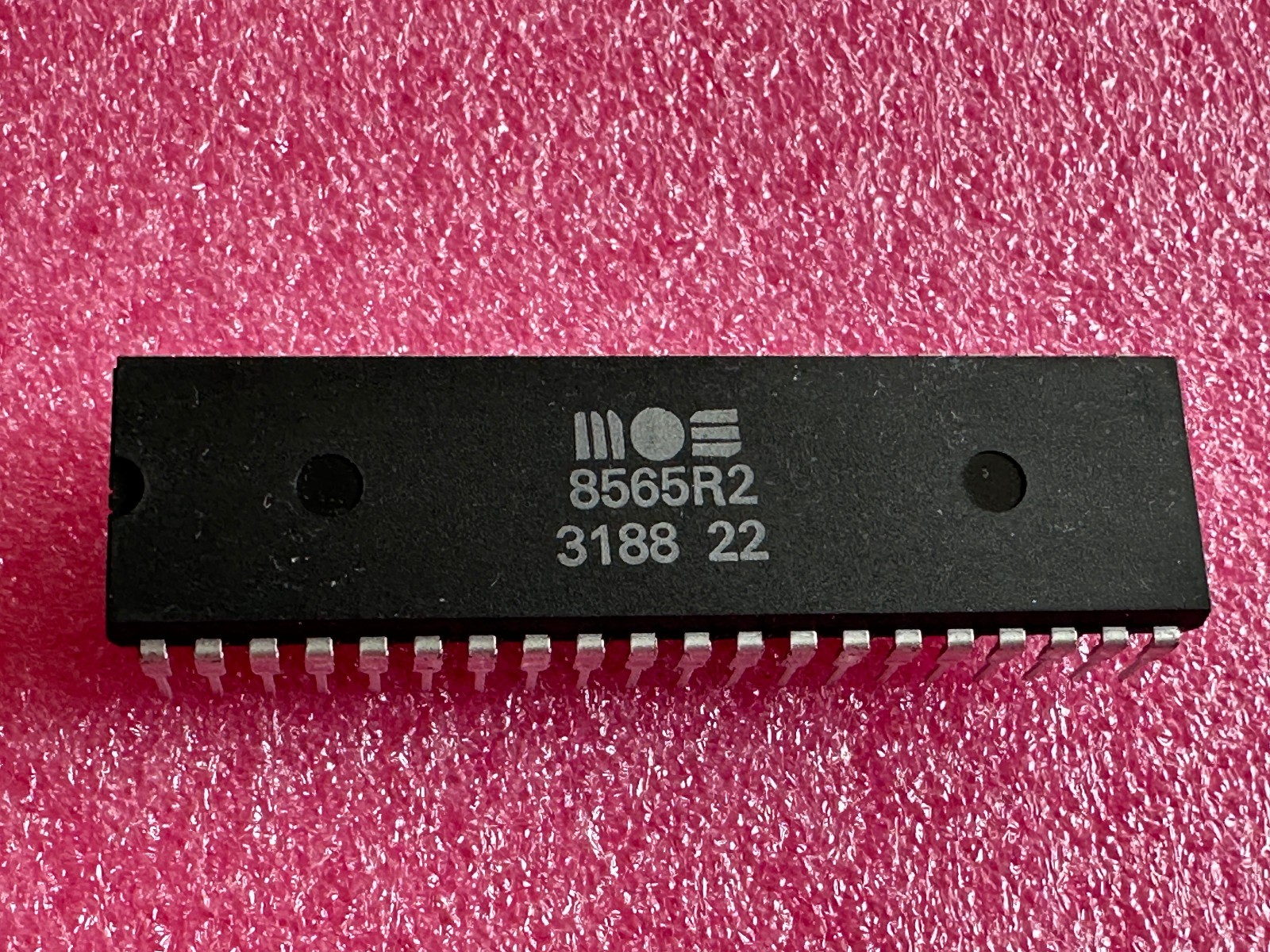 8565R2 CSG/MOS Video Chip IC VIC, Commodore C64 #31 88